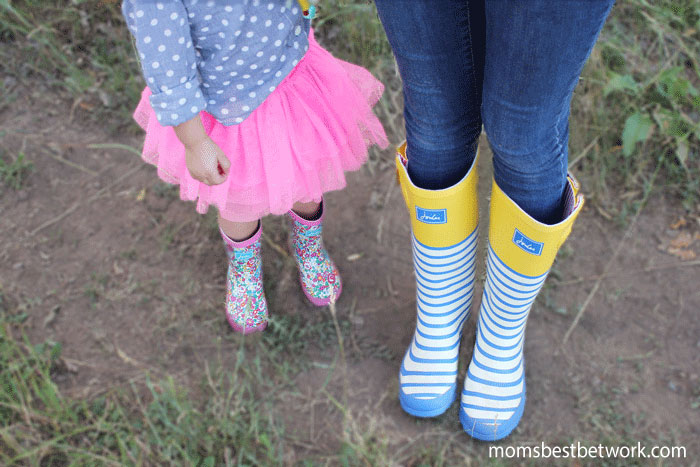 lindz-pres-rain-boots