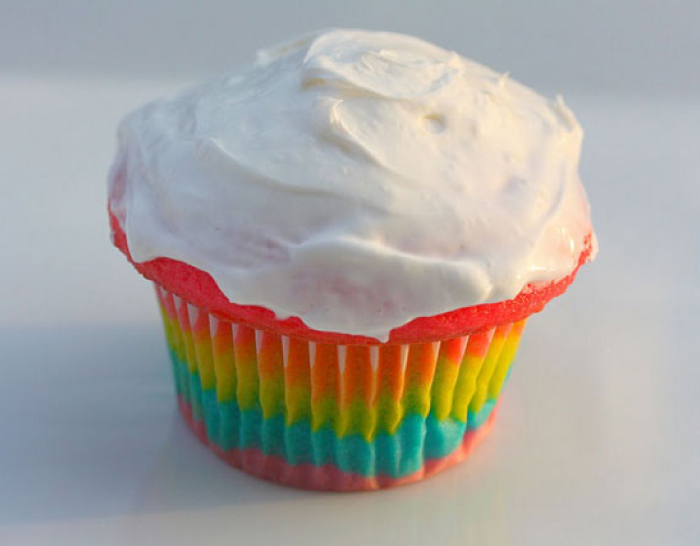 rainbow-cupcake-1